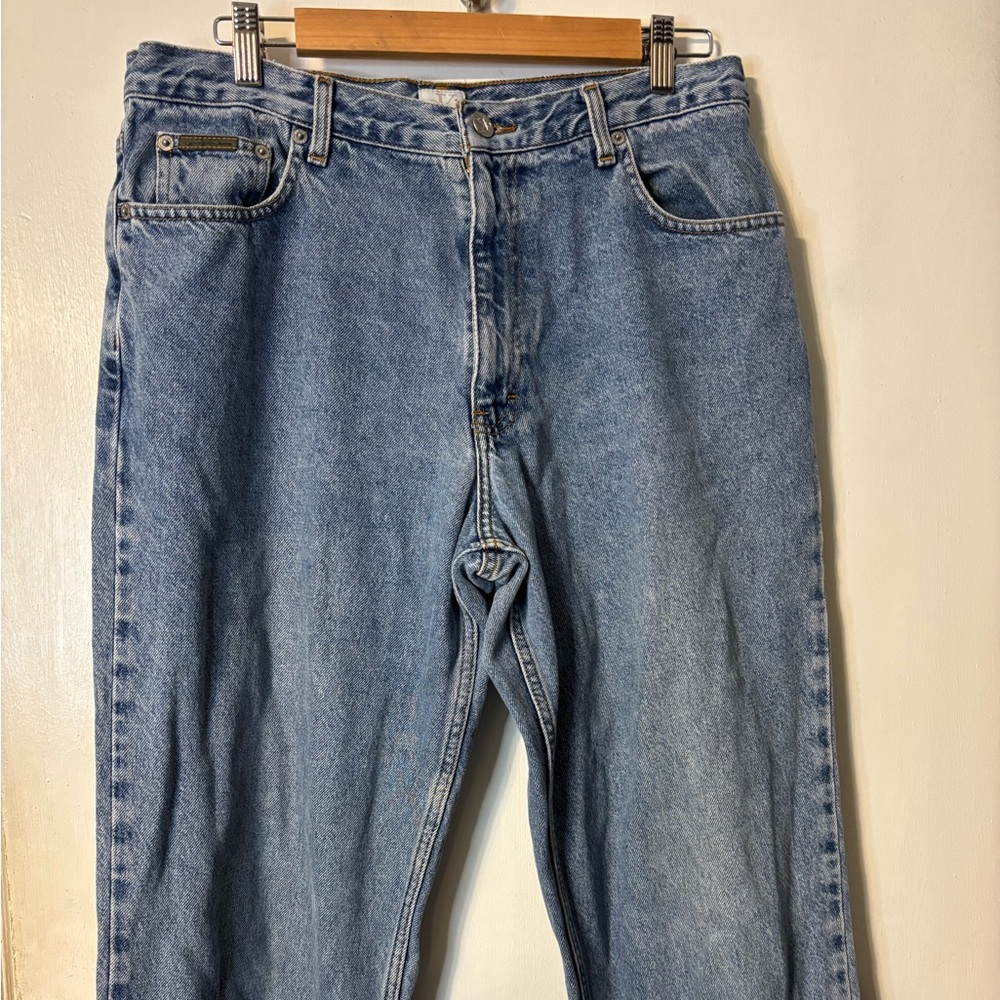 Vintage Classic Blue Denim Jeans - Picture 2 of 10